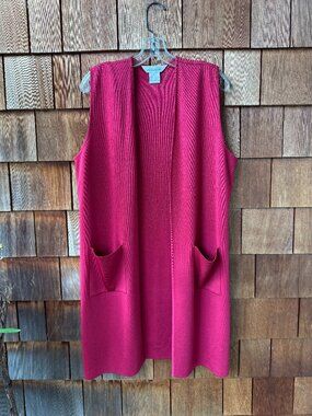 Exclusively Misook Red Long Line Knit Vest with Pockets in Women's Large